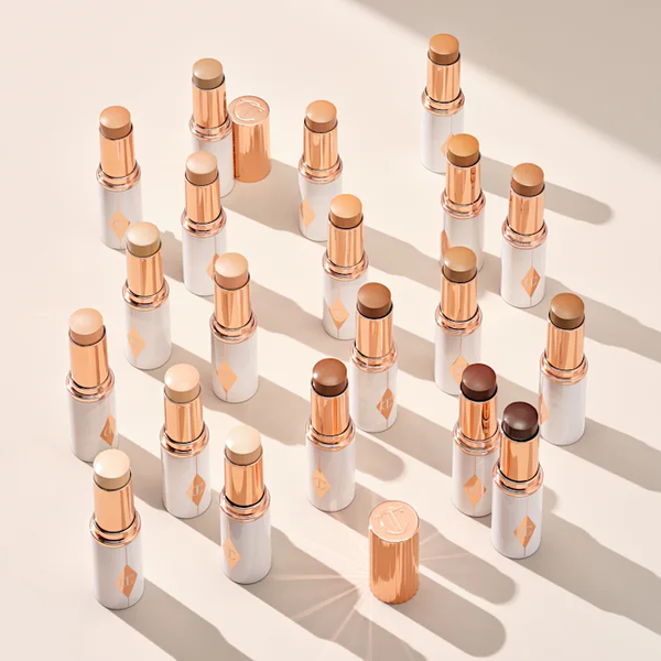 Тональний стік Charlotte Tilbury Unreal Skin Sheer Glow Tint Hydrating Foundation Stick, відтінок 2 Fair SP-2-3 фото