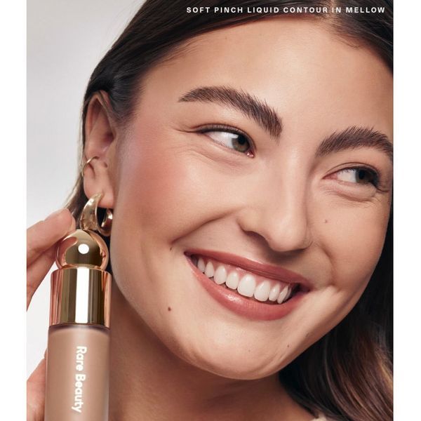 Кремовий контур Rare Beauty Soft Pinch Liquid Contour, відтінок Mellow SP-43-2 фото
